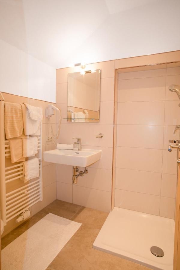 Haus Hamatli Apartment Sankt Anton am Arlberg Exterior photo